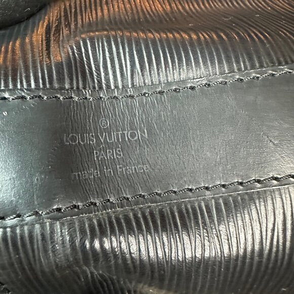 Authentic Louis Vuitton Epi Leather Sac A Dos Sling Backpack - Picture 15 of 16